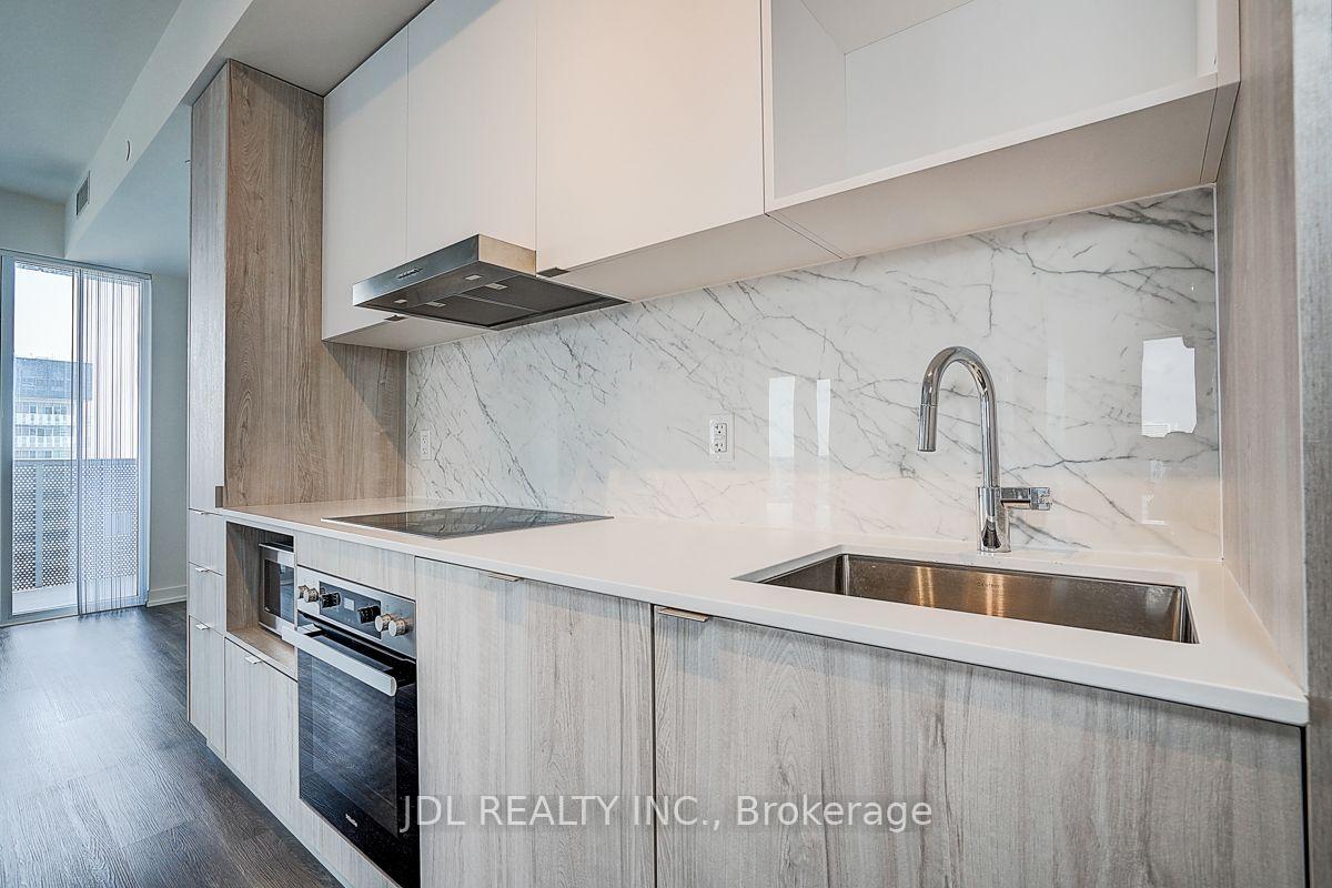 Photo 8 of Unit 5103, 138 Downes Street, Toronto, Waterfront Communities — HOMEH
