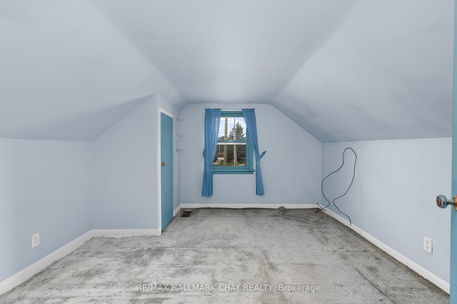 Photo 15 of 7 Caroline Street E, Clearview, Creemore — HOMEH