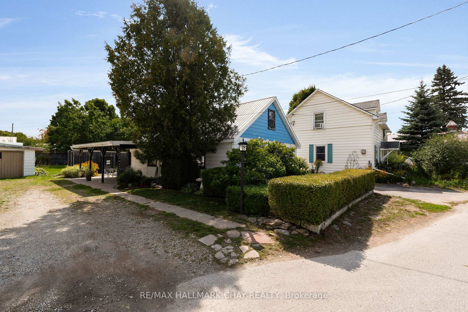 Photo 24 of 7 Caroline Street E, Clearview, Creemore — HOMEH