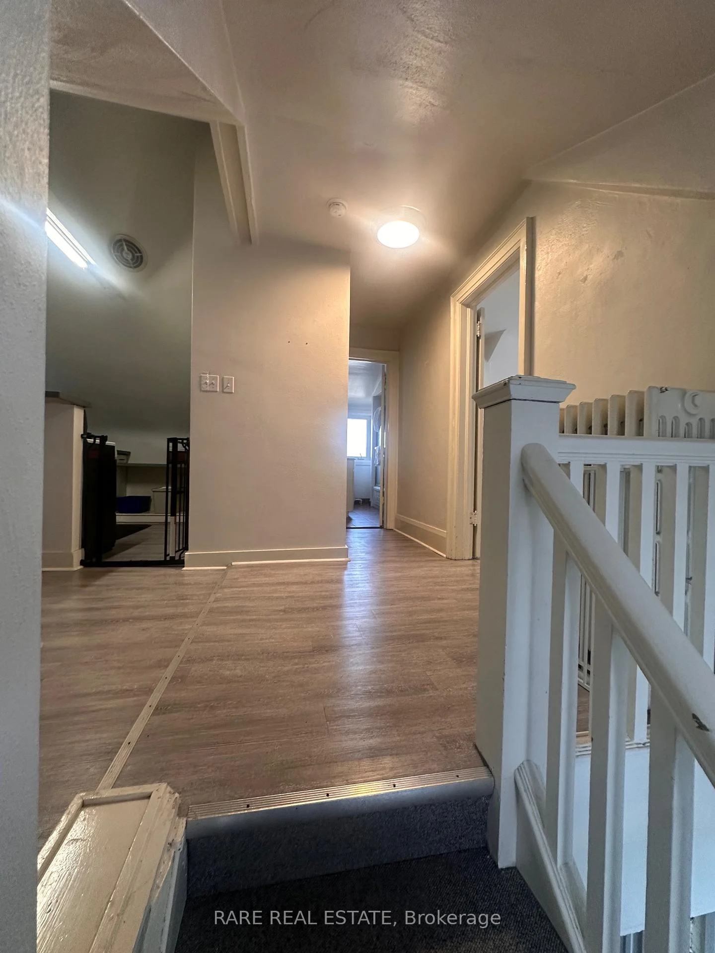 Photo 2 of Unit 3, 737 Avenue Road, Toronto, Yonge-St. Clair — HOMEH