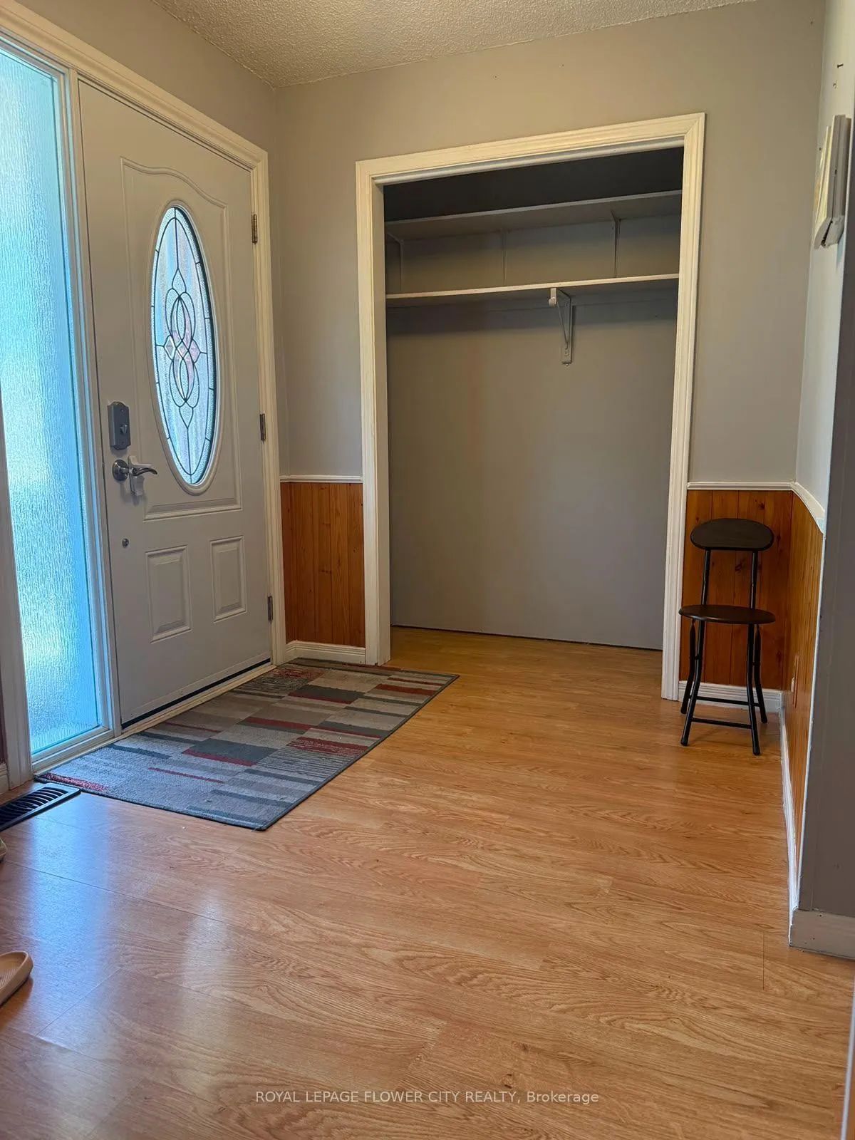 Photo 14 of 5 Pinedale Crescent, Clarington, Courtice — HOMEH