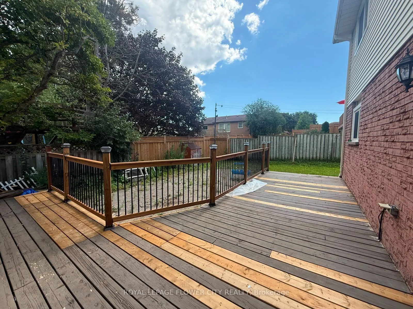 Photo 15 of 5 Pinedale Crescent, Clarington, Courtice — HOMEH