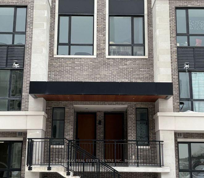 Photo 1 of Unit 307, 9 Walder Lane, Richmond Hill, Rural Richmond Hill — HOMEH