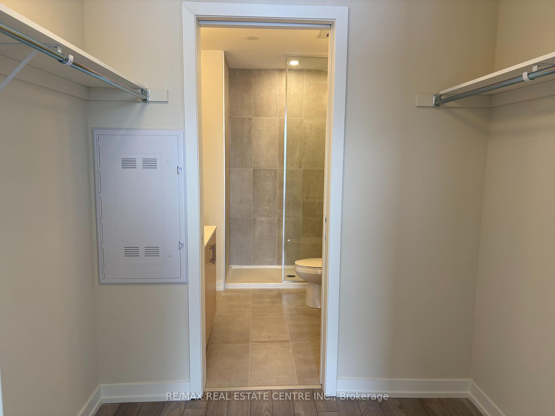 Photo 6 of Unit 307, 9 Walder Lane, Richmond Hill, Rural Richmond Hill — HOMEH