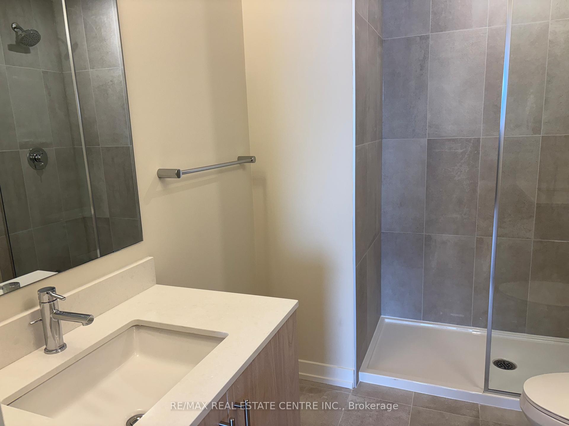 Photo 8 of Unit 307, 9 Walder Lane, Richmond Hill, Rural Richmond Hill — HOMEH