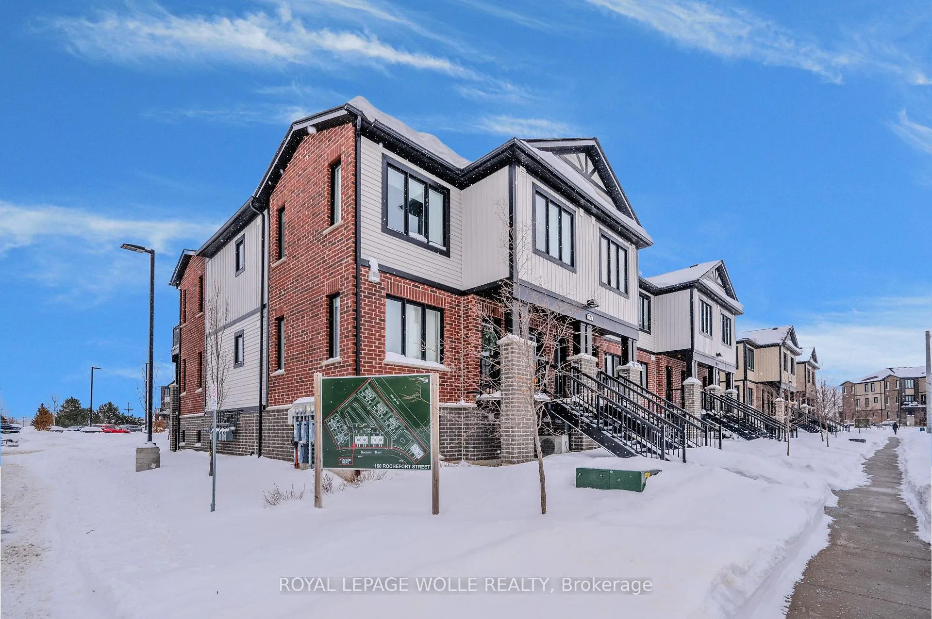 Photo 3 of Unit D, 170 Rochefort Street, Kitchener — HOMEH