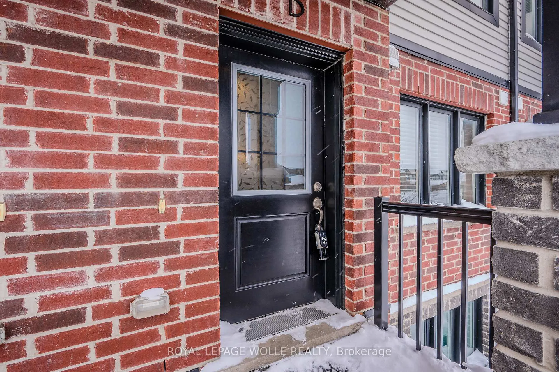 Photo 6 of Unit D, 170 Rochefort Street, Kitchener — HOMEH
