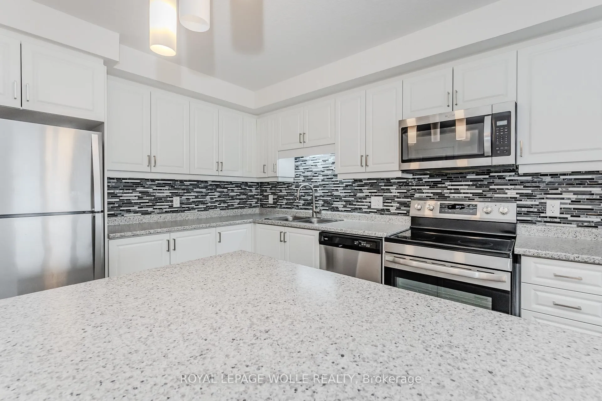 Photo 12 of Unit D, 170 Rochefort Street, Kitchener — HOMEH