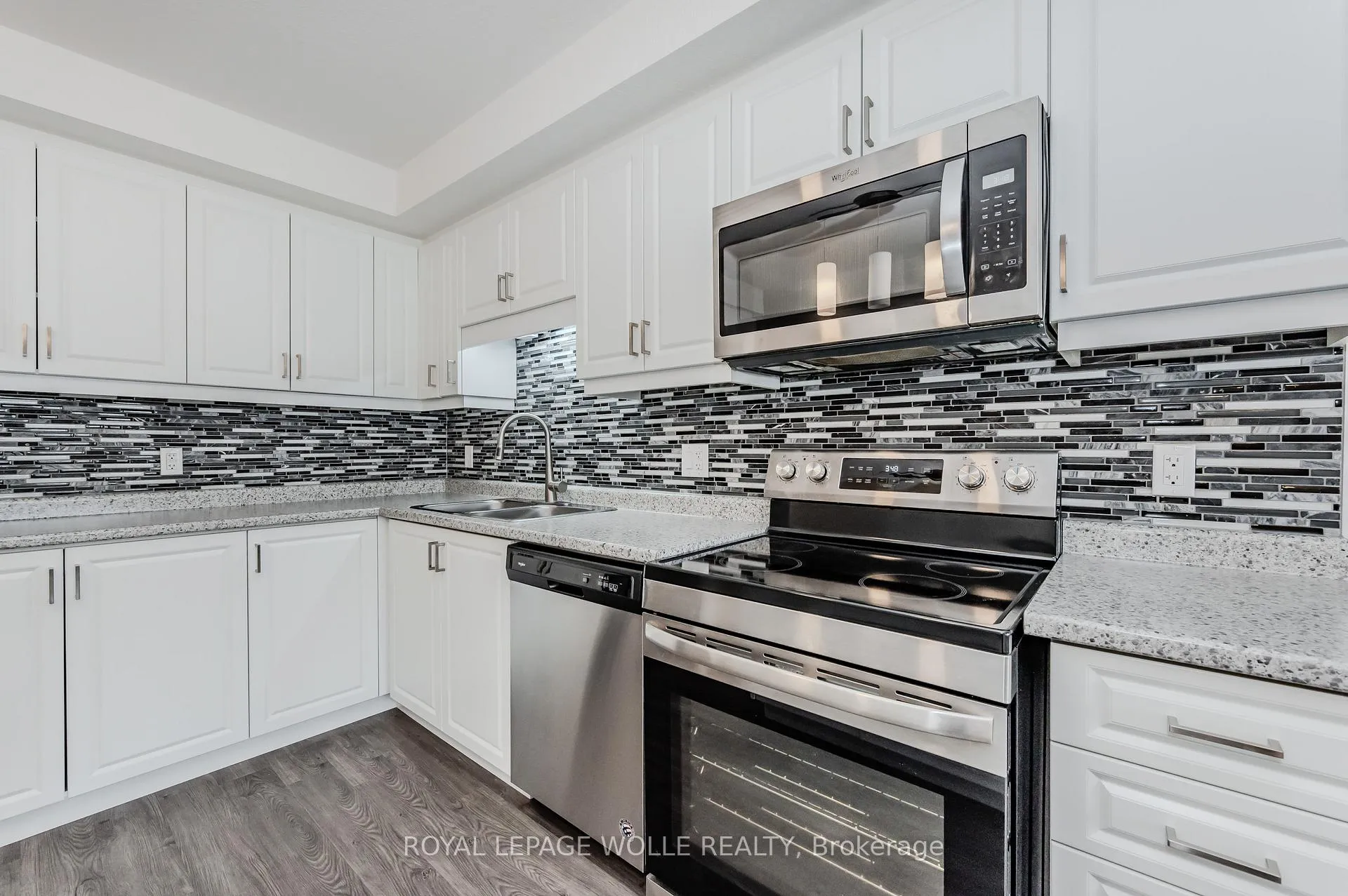 Photo 14 of Unit D, 170 Rochefort Street, Kitchener — HOMEH