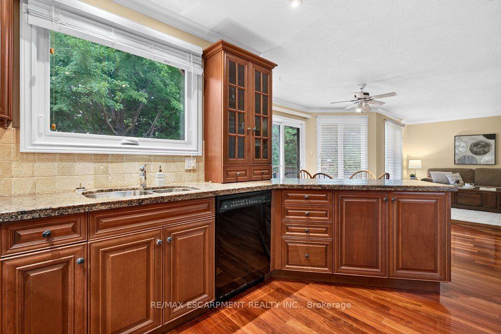 Photo 14 of 1152 Lockhart Road, Burlington, Brant — HOMEH