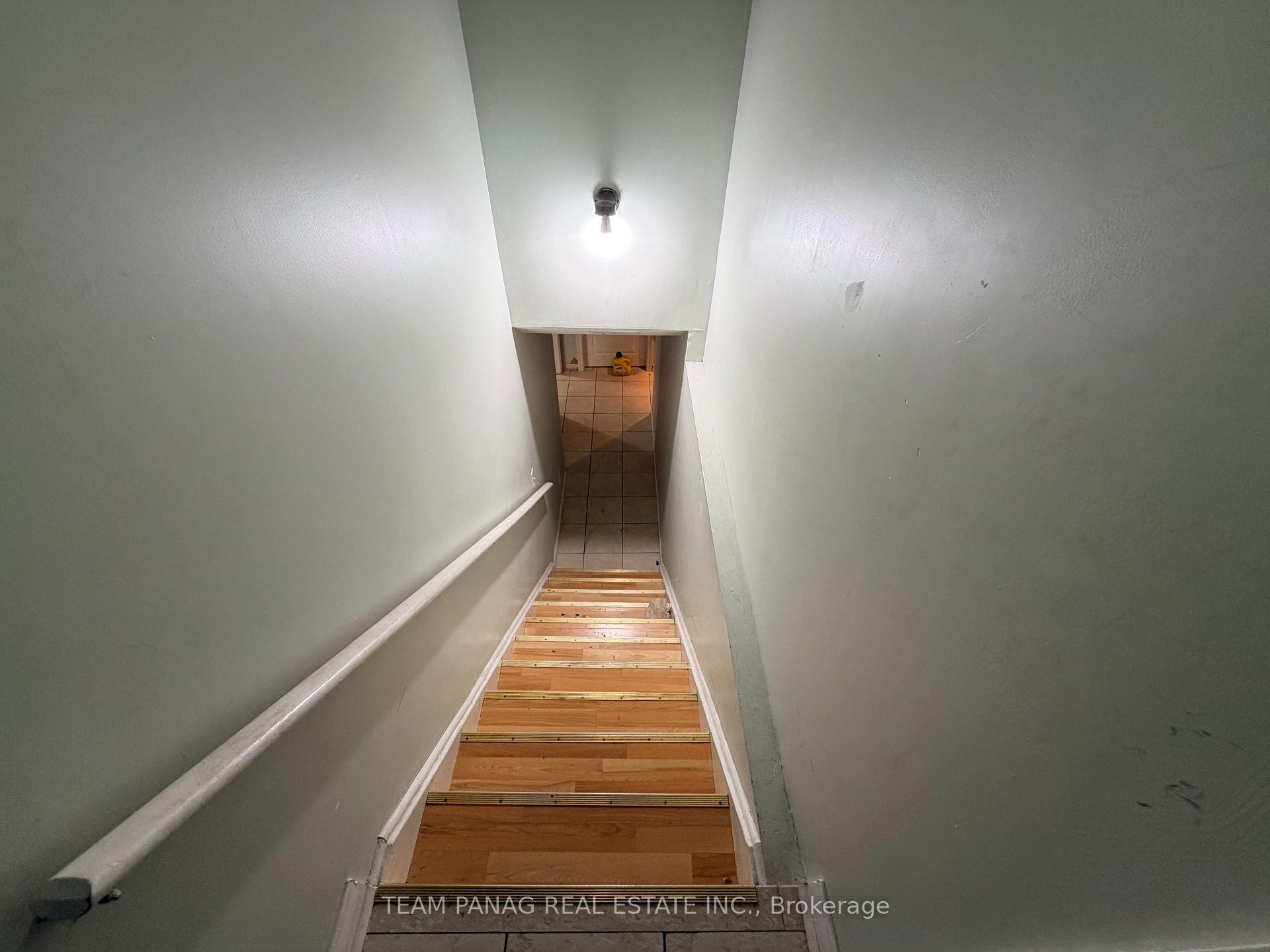 Photo 4 of Unit Basement, 70 Princess Valley Crescent, Brampton, Bram East — HOMEH