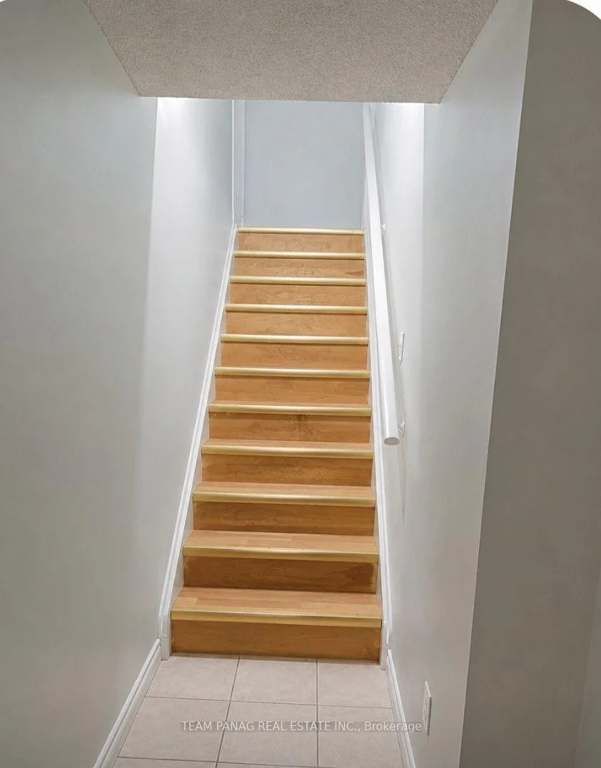 Photo 5 of Unit Basement, 70 Princess Valley Crescent, Brampton, Bram East — HOMEH