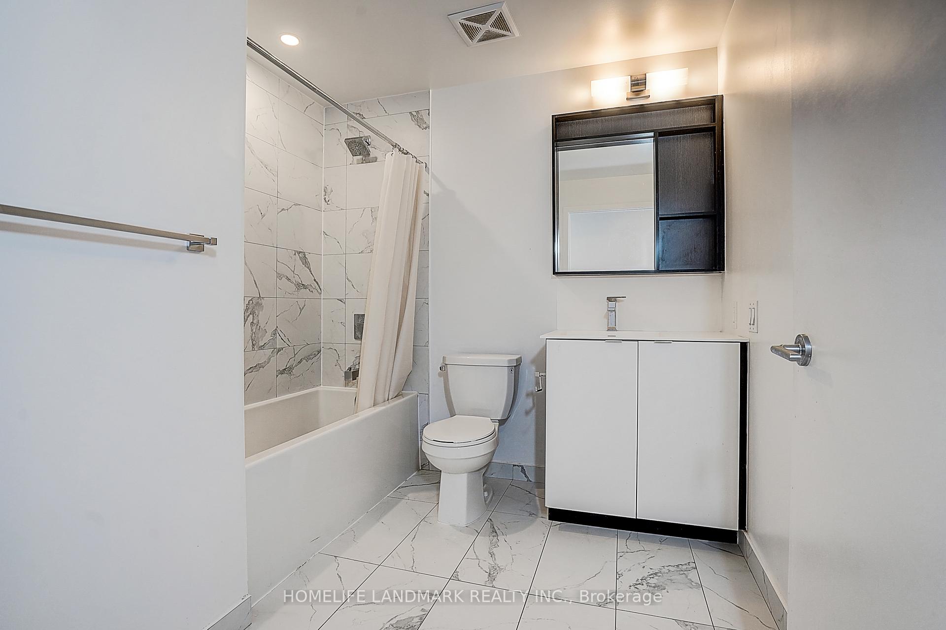 Photo 3 of Unit 3208, 4065 Confederation Parkway, Mississauga, City Centre — HOMEH