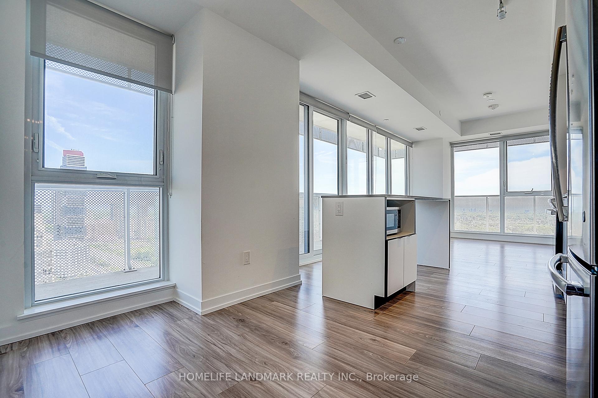 Photo 5 of Unit 3208, 4065 Confederation Parkway, Mississauga, City Centre — HOMEH