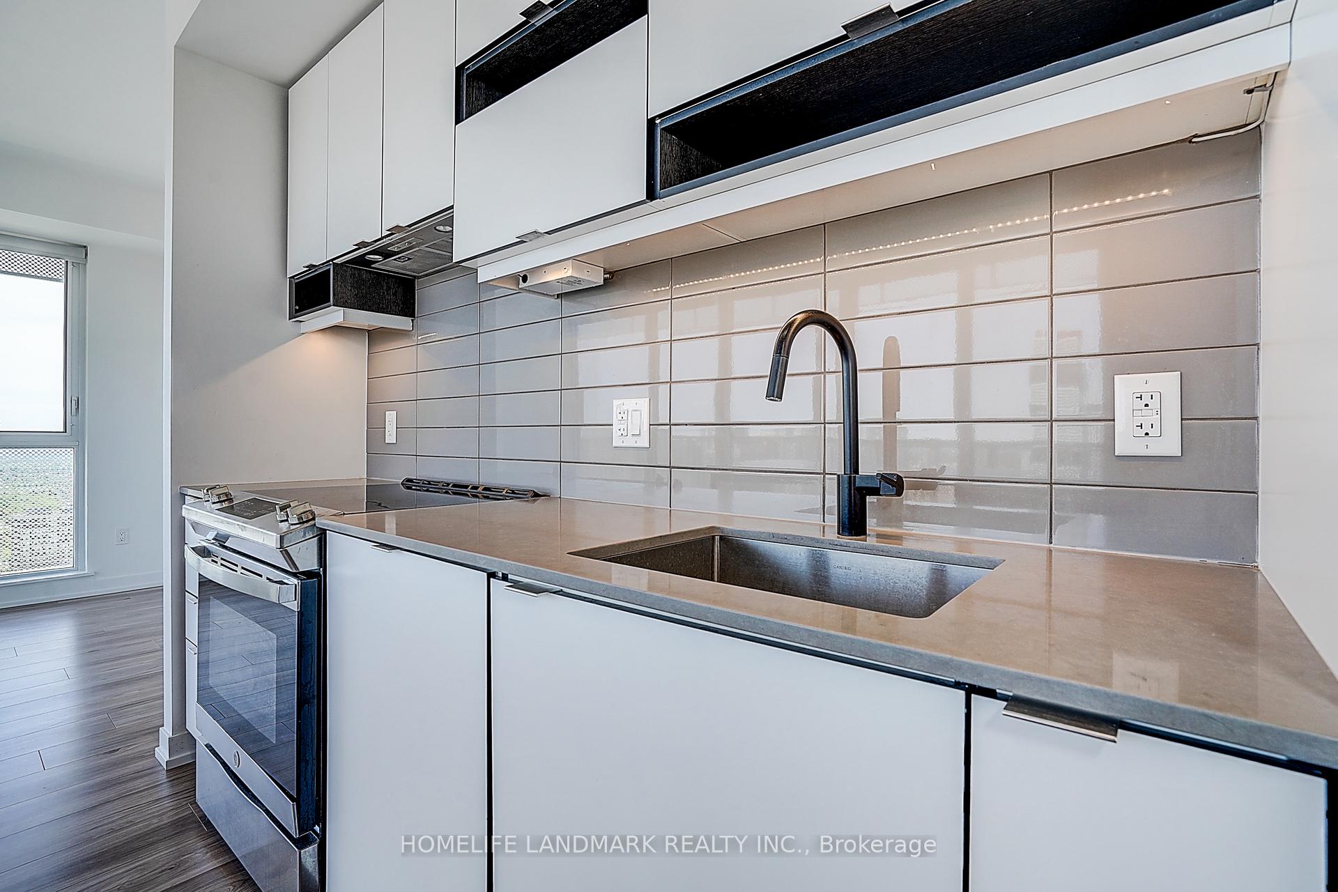 Photo 8 of Unit 3208, 4065 Confederation Parkway, Mississauga, City Centre — HOMEH