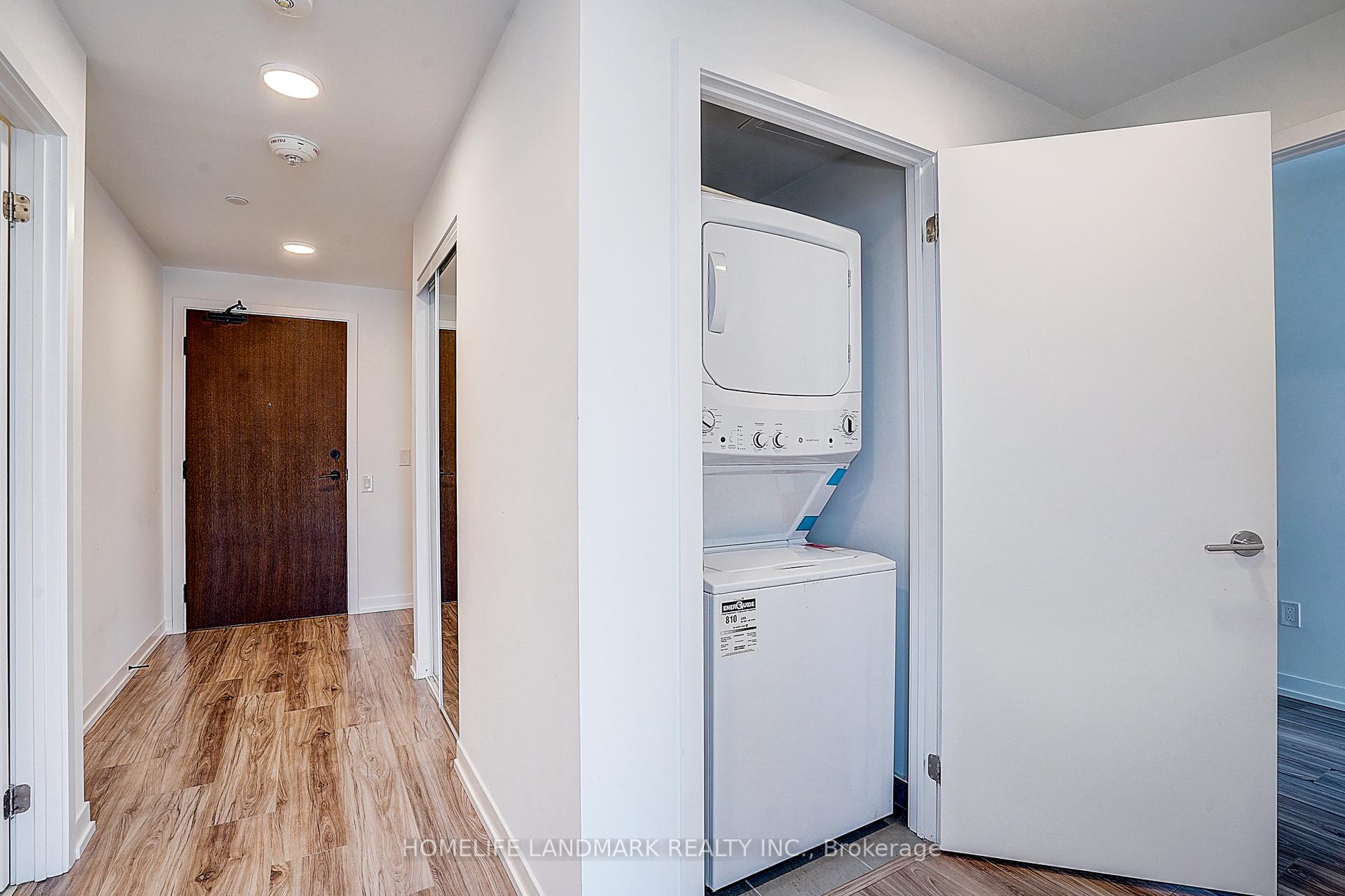 Photo 19 of Unit 3208, 4065 Confederation Parkway, Mississauga, City Centre — HOMEH
