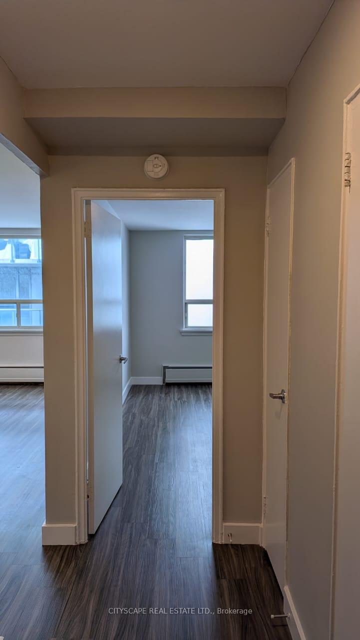 Photo 7 of Unit 409, 85 Wellesley Street E, Toronto, Church-Yonge Corridor — HOMEH