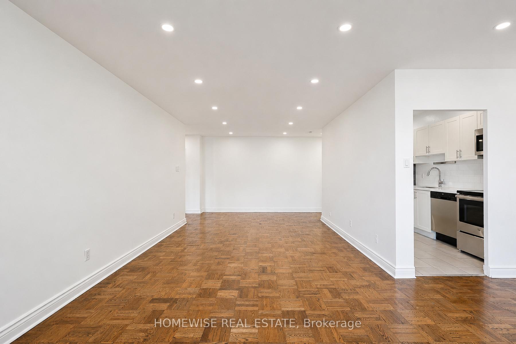 Photo 7 of Unit 401, 2500 Bathurst Street, Toronto, Forest Hill North — HOMEH