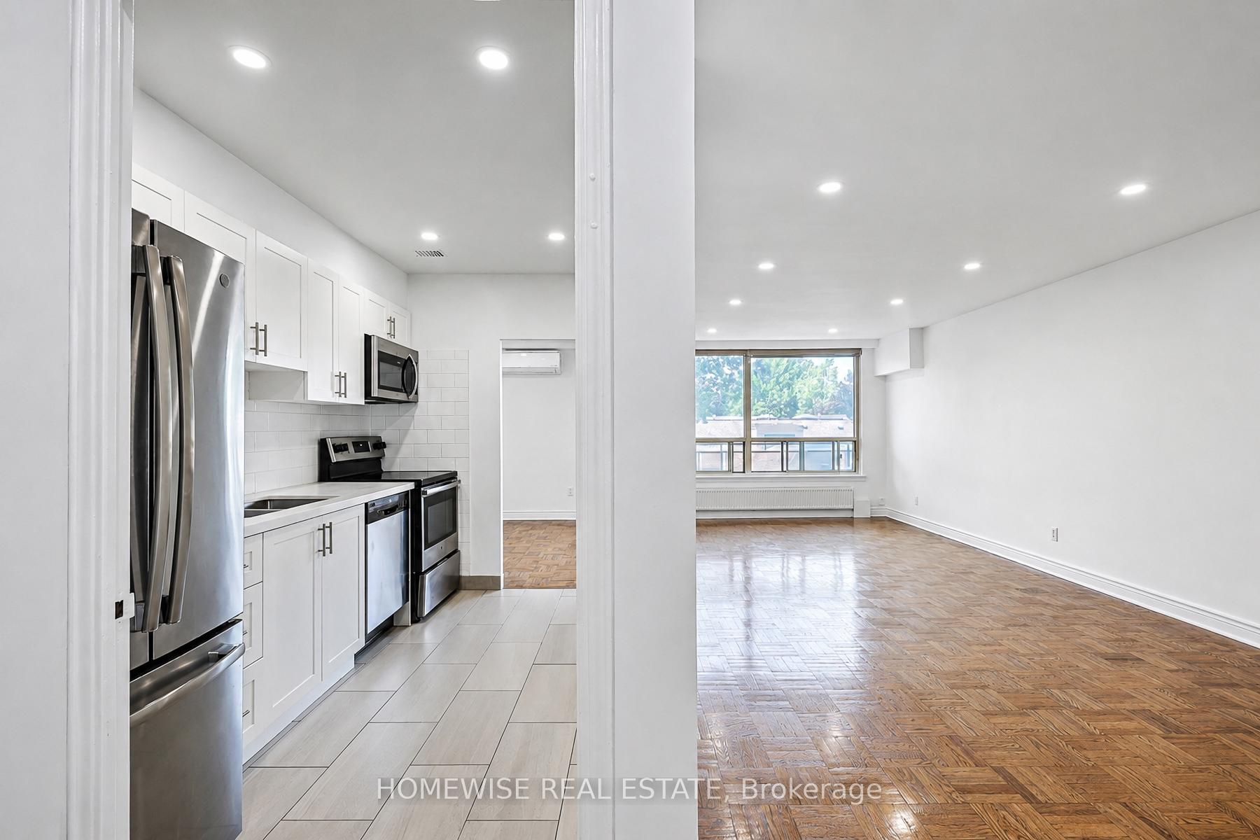 Photo 10 of Unit 401, 2500 Bathurst Street, Toronto, Forest Hill North — HOMEH