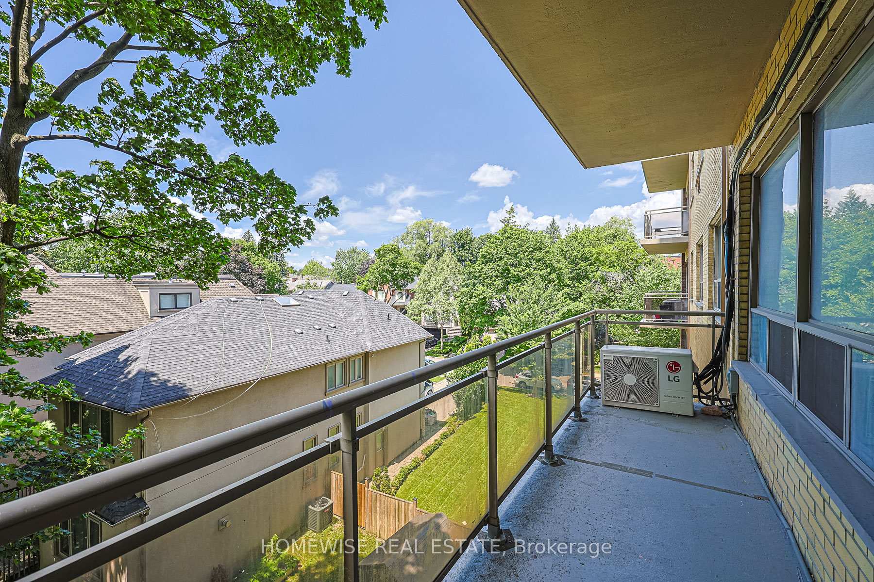 Photo 16 of Unit 401, 2500 Bathurst Street, Toronto, Forest Hill North — HOMEH