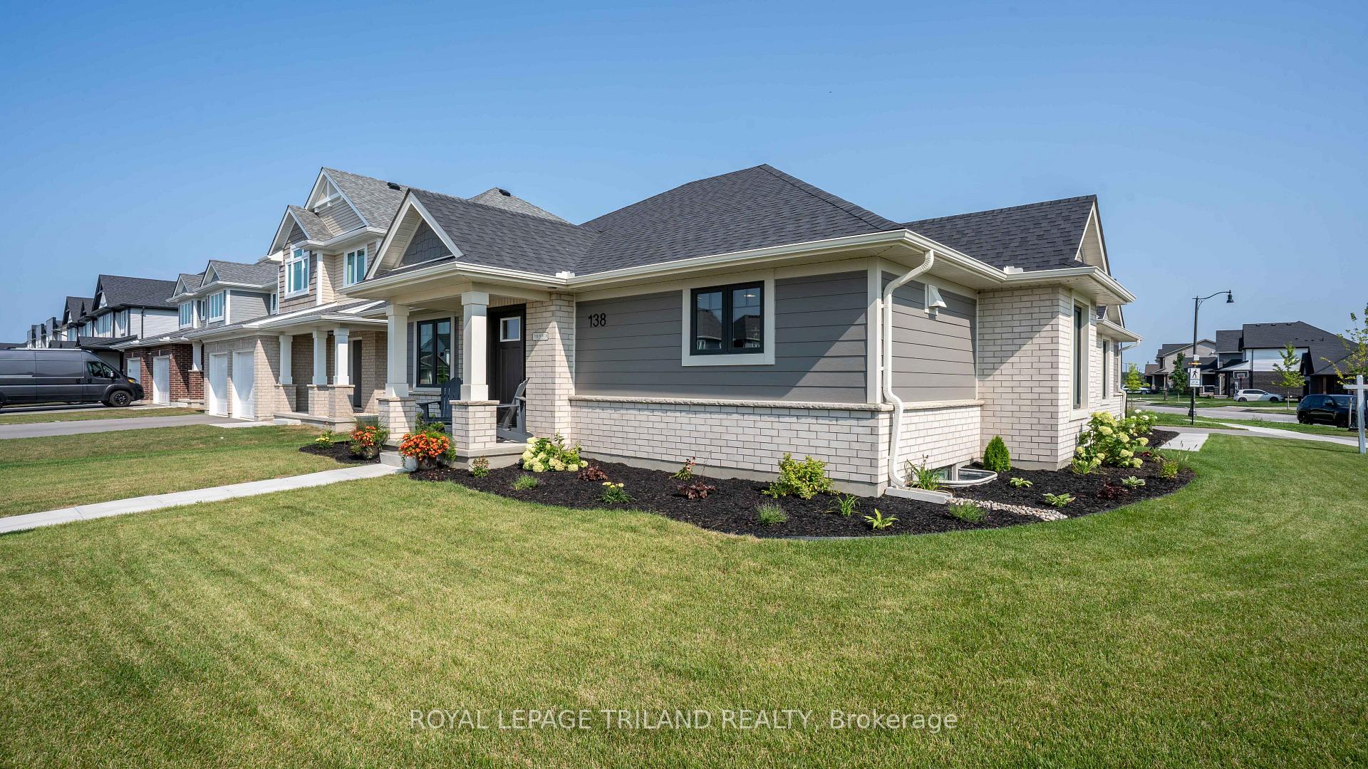 Photo 4 of 138 Renaissance Drive, St. Thomas — HOMEH