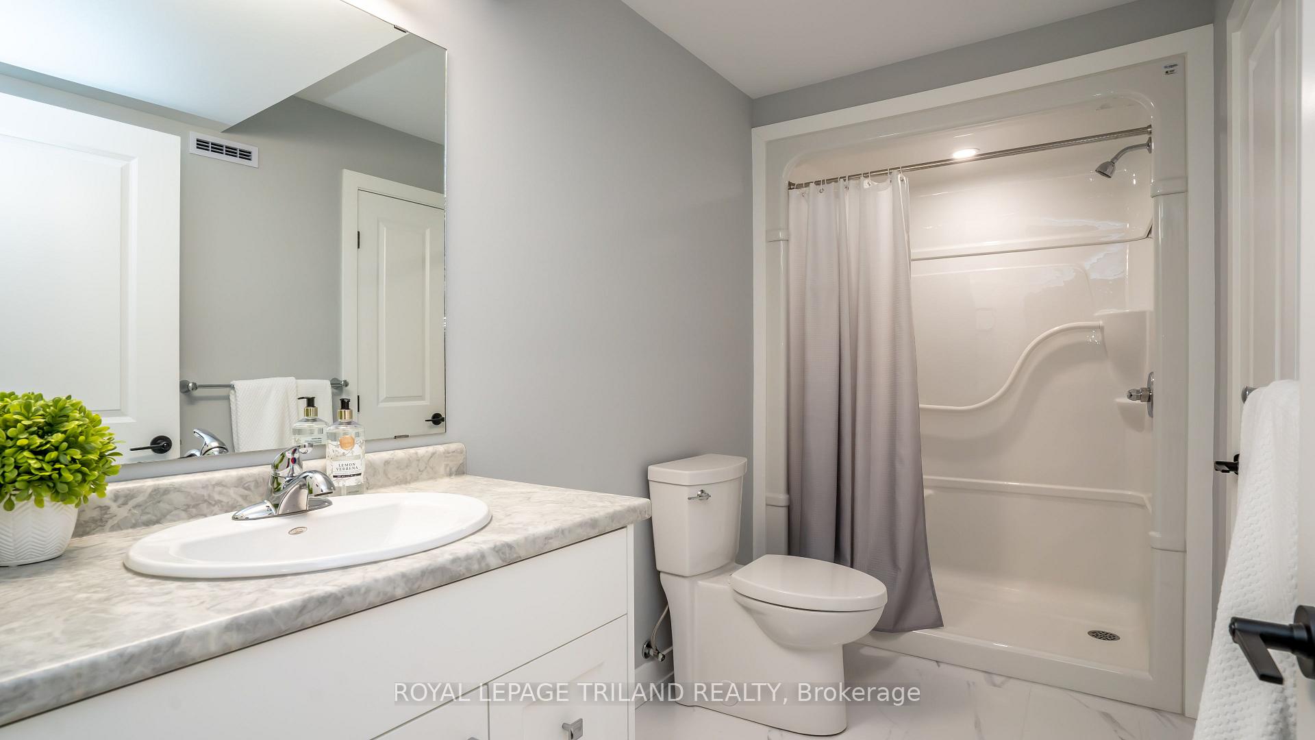 Photo 27 of 138 Renaissance Drive, St. Thomas — HOMEH