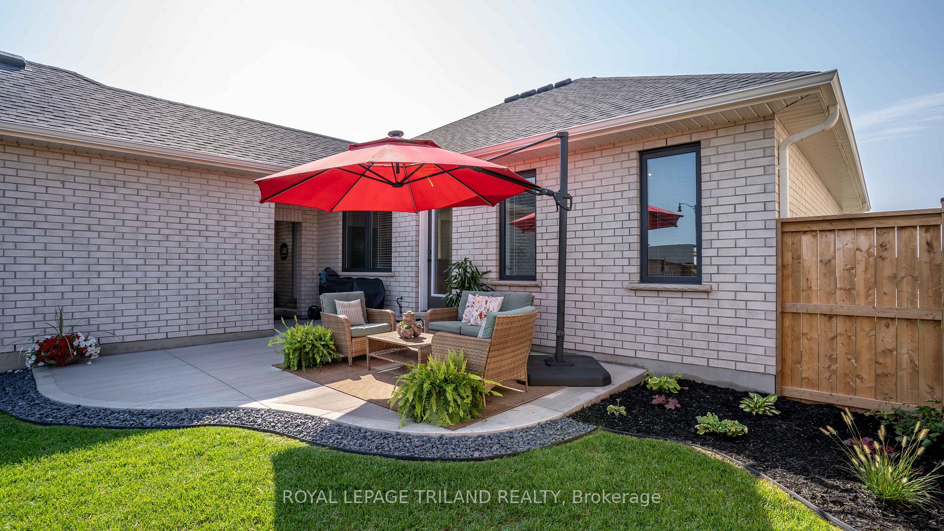 Photo 31 of 138 Renaissance Drive, St. Thomas — HOMEH