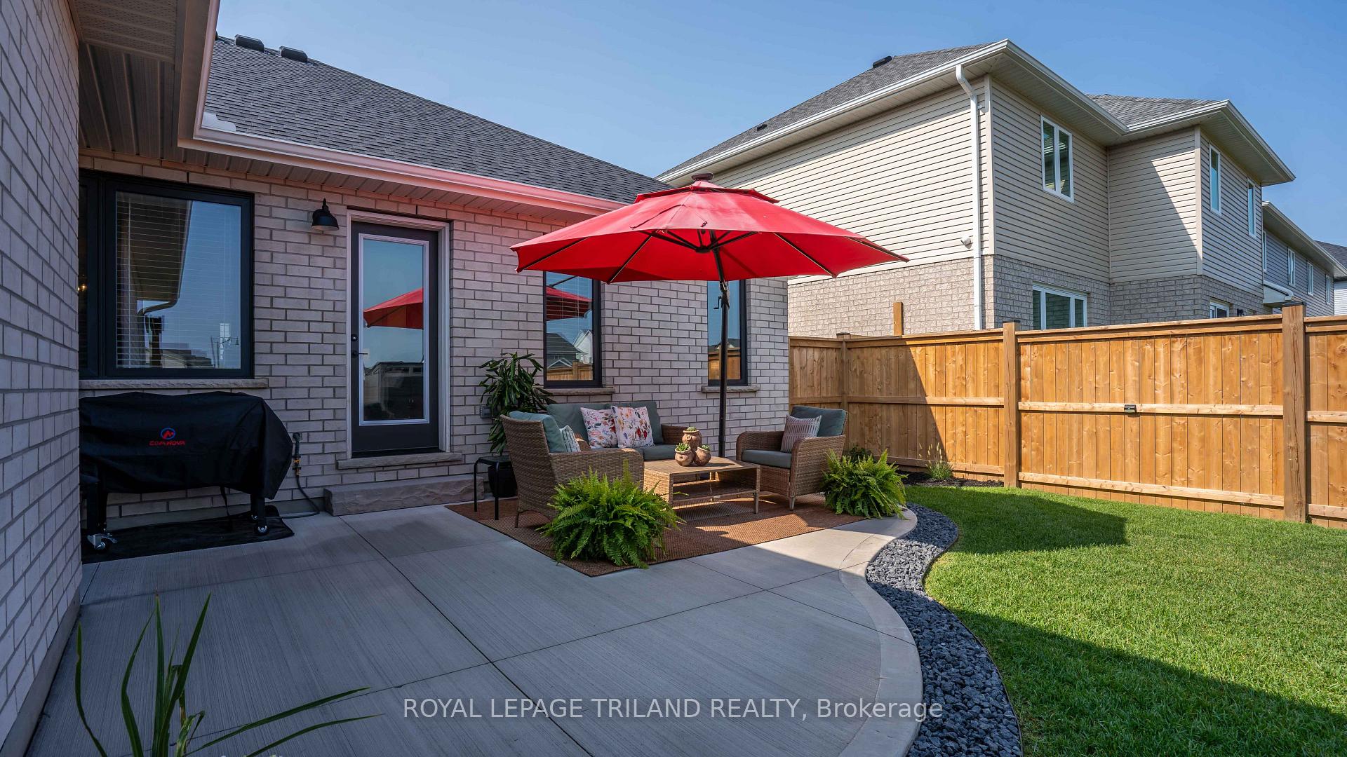 Photo 32 of 138 Renaissance Drive, St. Thomas — HOMEH