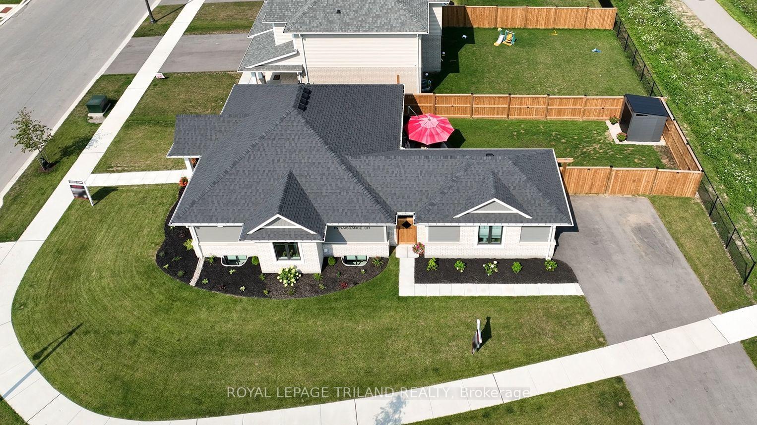 Photo 2 of 138 Renaissance Drive, St. Thomas — HOMEH