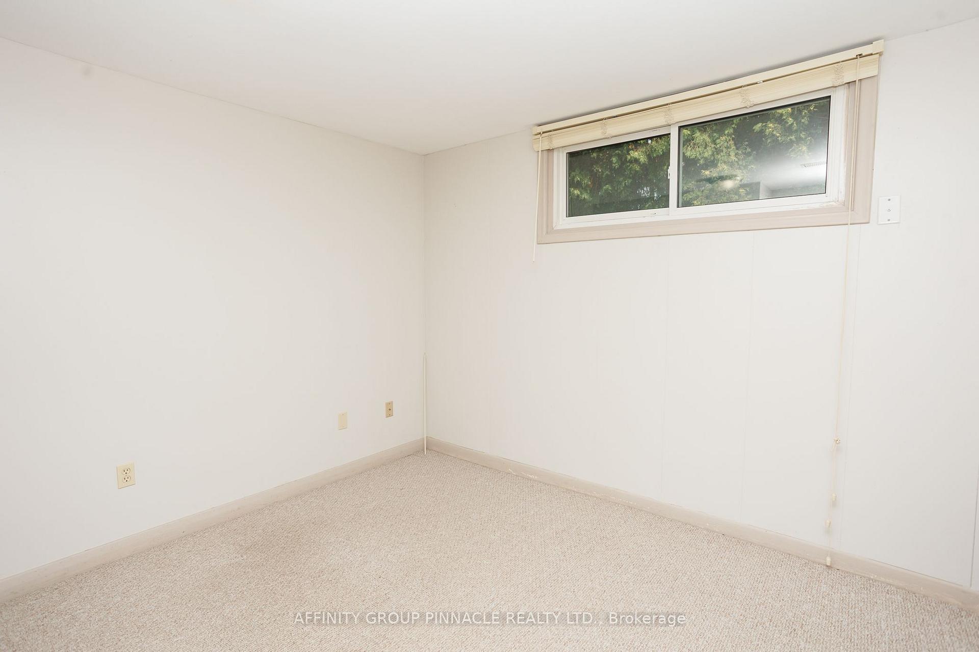 Photo 31 of 40 Switzer Drive, Oshawa, Centennial — HOMEH