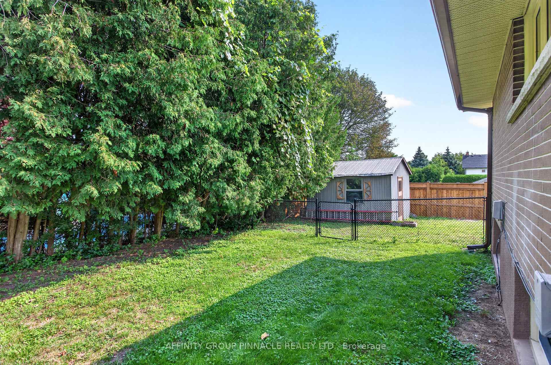 Photo 40 of 40 Switzer Drive, Oshawa, Centennial — HOMEH