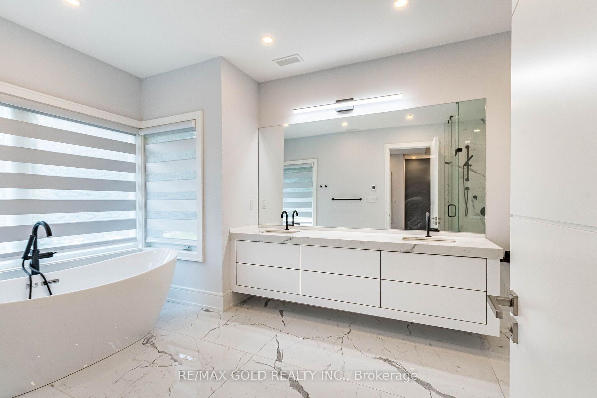 Photo 18 of 550 Vanessa Crescent, Mississauga, Lorne Park — HOMEH