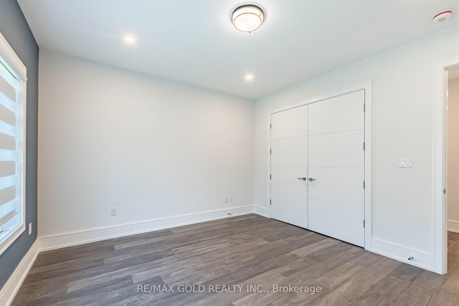 Photo 21 of 550 Vanessa Crescent, Mississauga, Lorne Park — HOMEH
