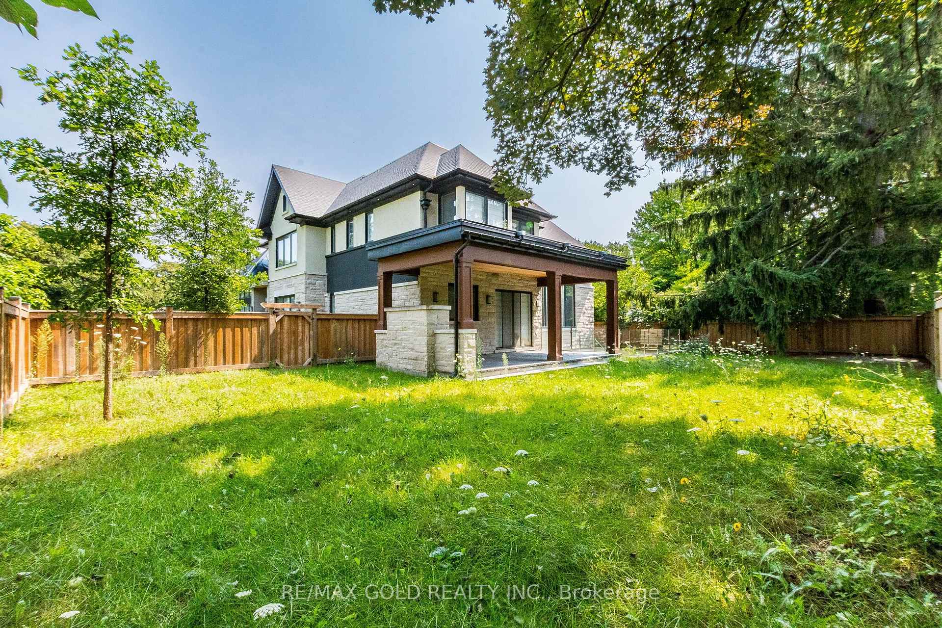 Photo 41 of 550 Vanessa Crescent, Mississauga, Lorne Park — HOMEH