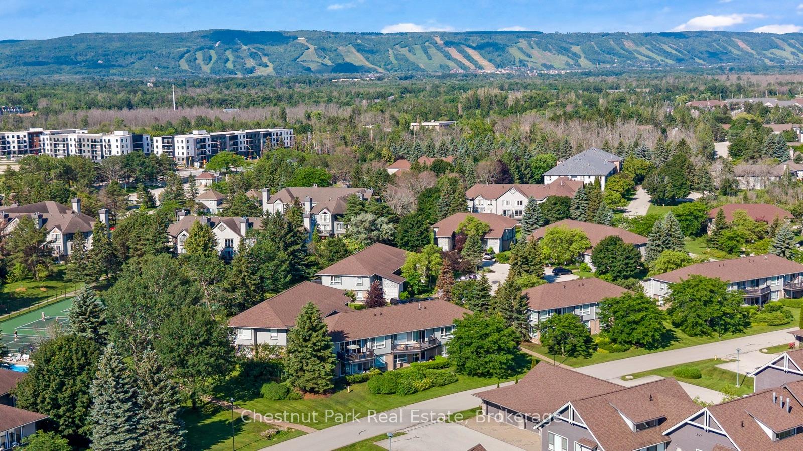 Photo of 679 Johnston Park Avenue