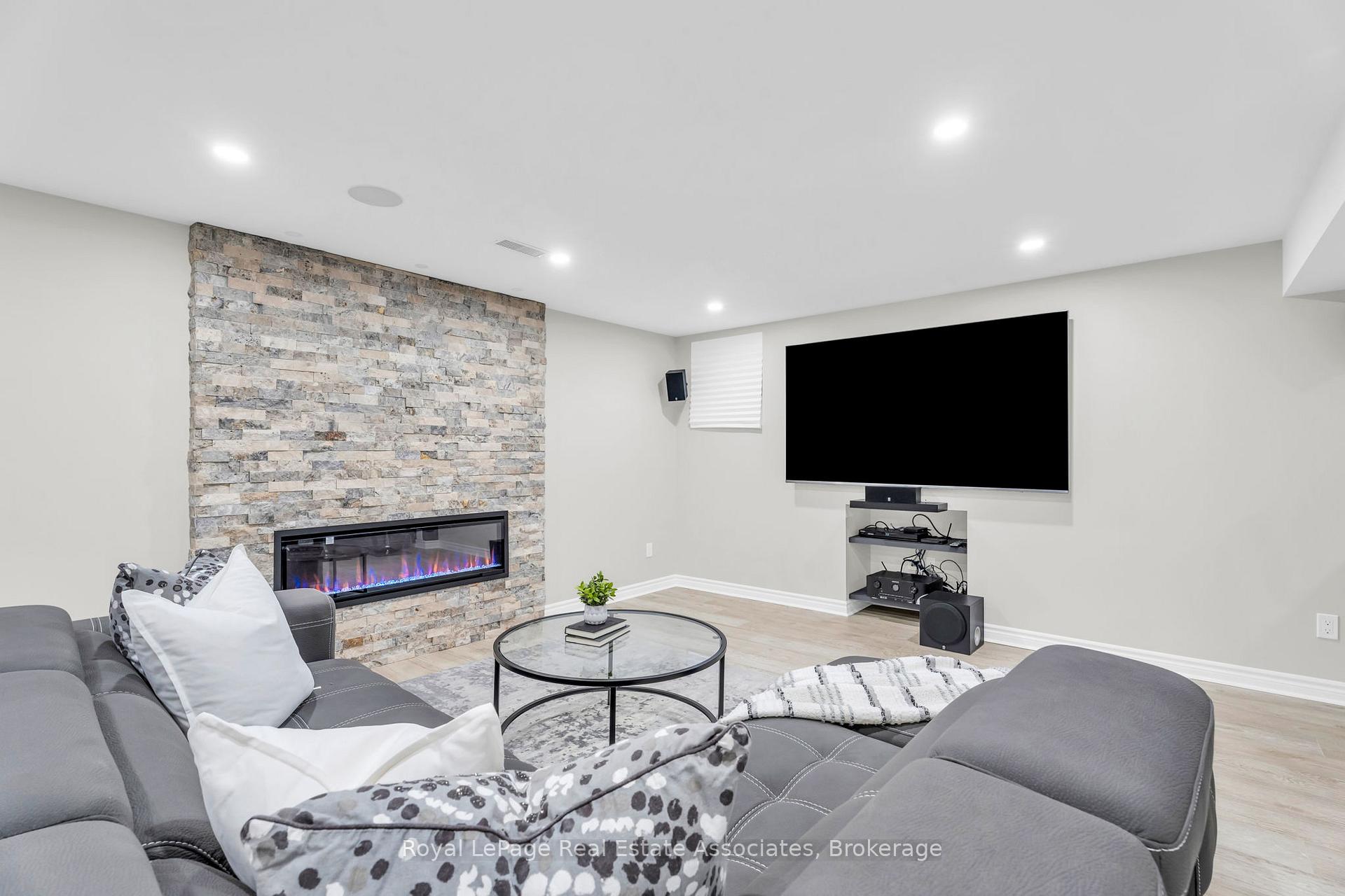 Photo 36 of 879 Etherington Way, Milton, Harrison — HOMEH