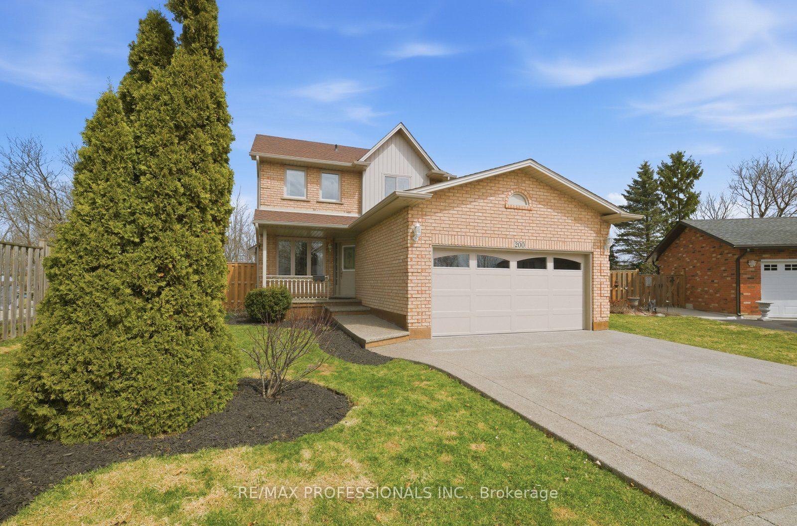 Photo 4 of 200 Morrison Drive, Haldimand — HOMEH
