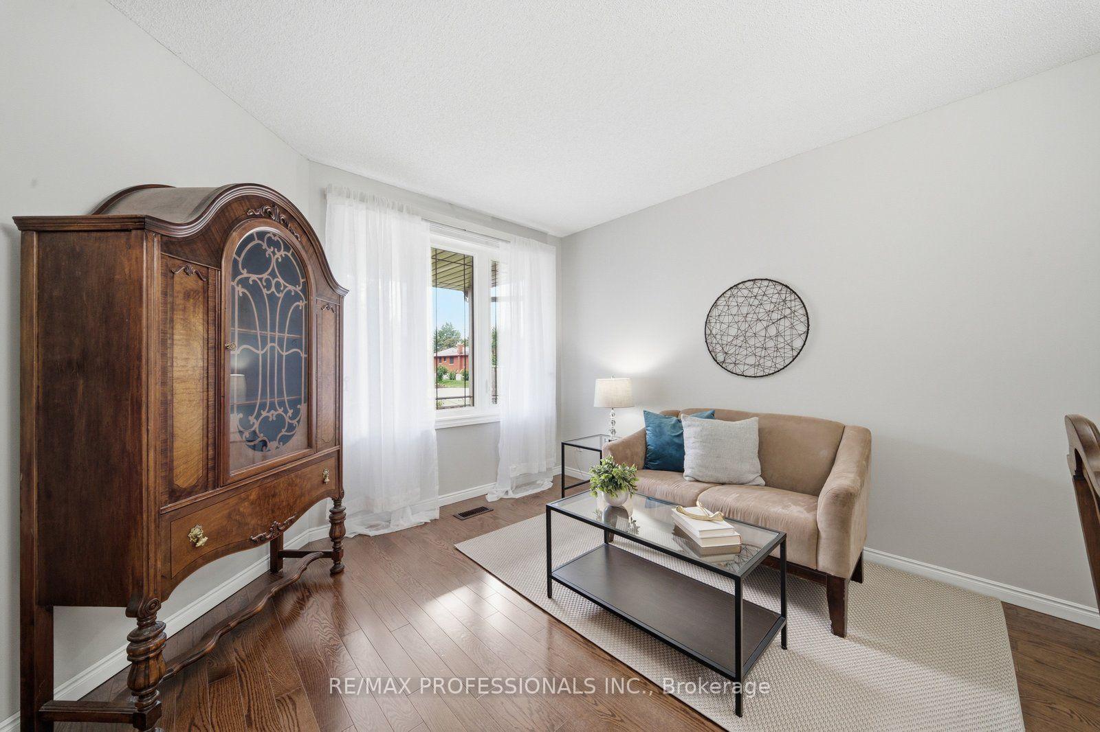 Photo 7 of 200 Morrison Drive, Haldimand — HOMEH