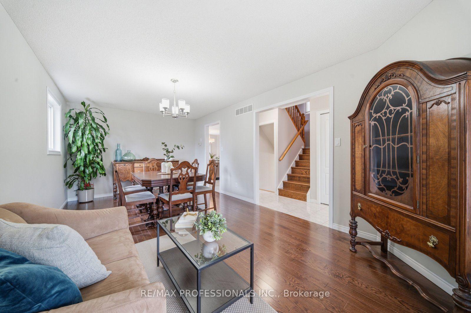Photo 9 of 200 Morrison Drive, Haldimand — HOMEH