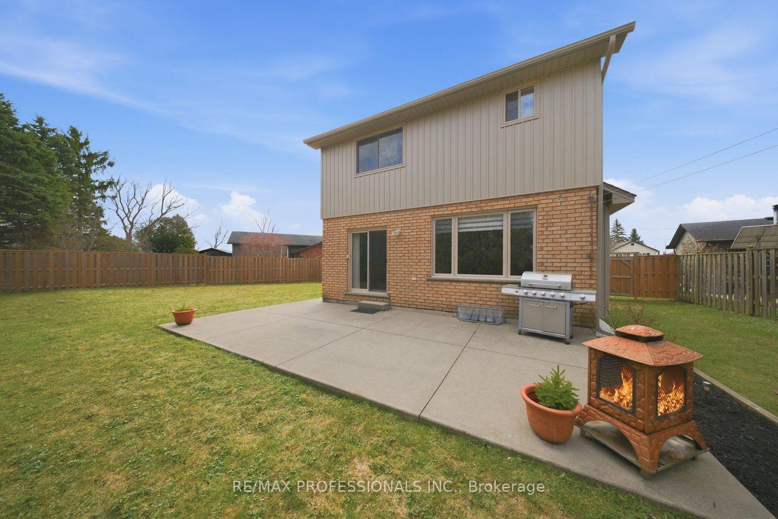 Photo 26 of 200 Morrison Drive, Haldimand — HOMEH