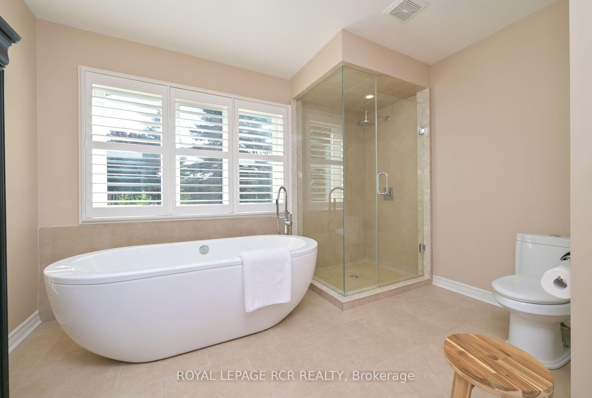 Photo 23 of 908 Schaeffer Outlook, Newmarket, Stonehaven-Wyndham — HOMEH