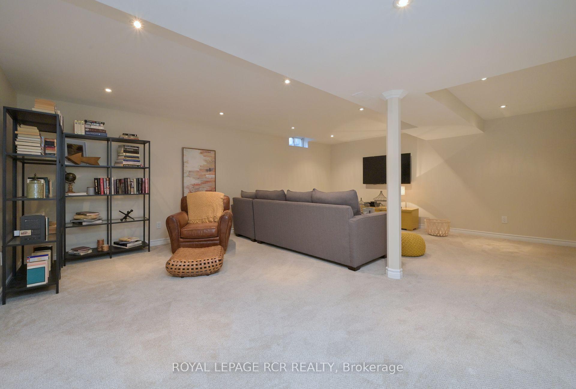 Photo 33 of 908 Schaeffer Outlook, Newmarket, Stonehaven-Wyndham — HOMEH