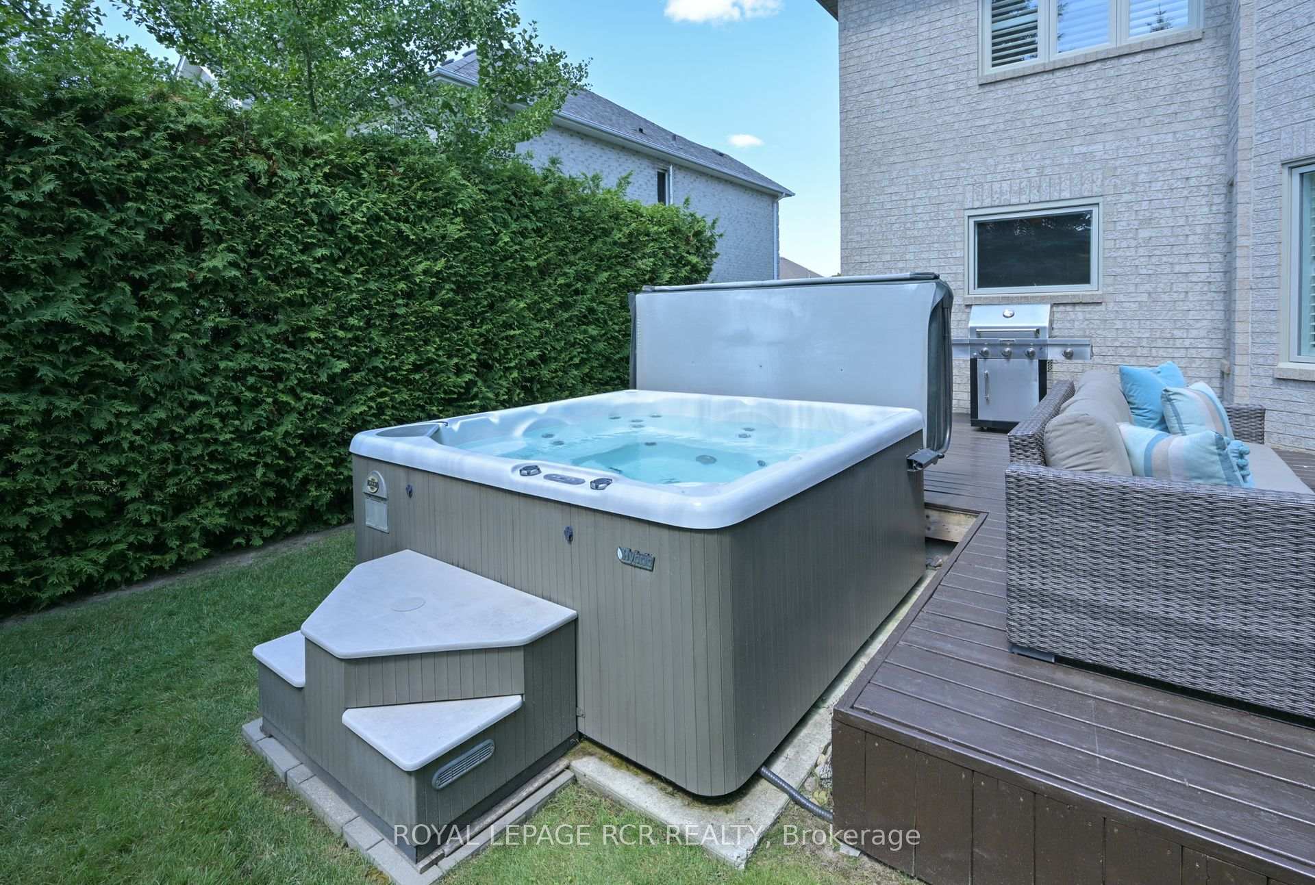 Photo 39 of 908 Schaeffer Outlook, Newmarket, Stonehaven-Wyndham — HOMEH