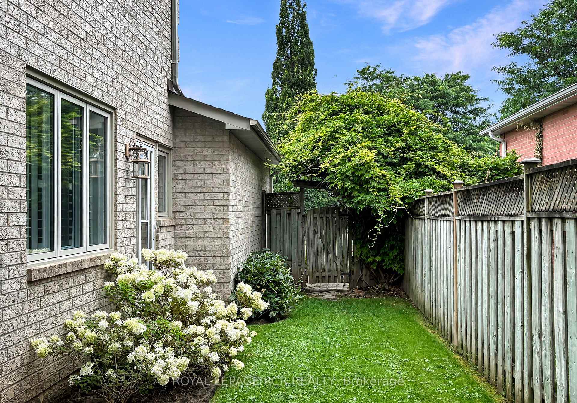 Photo 44 of 908 Schaeffer Outlook, Newmarket, Stonehaven-Wyndham — HOMEH