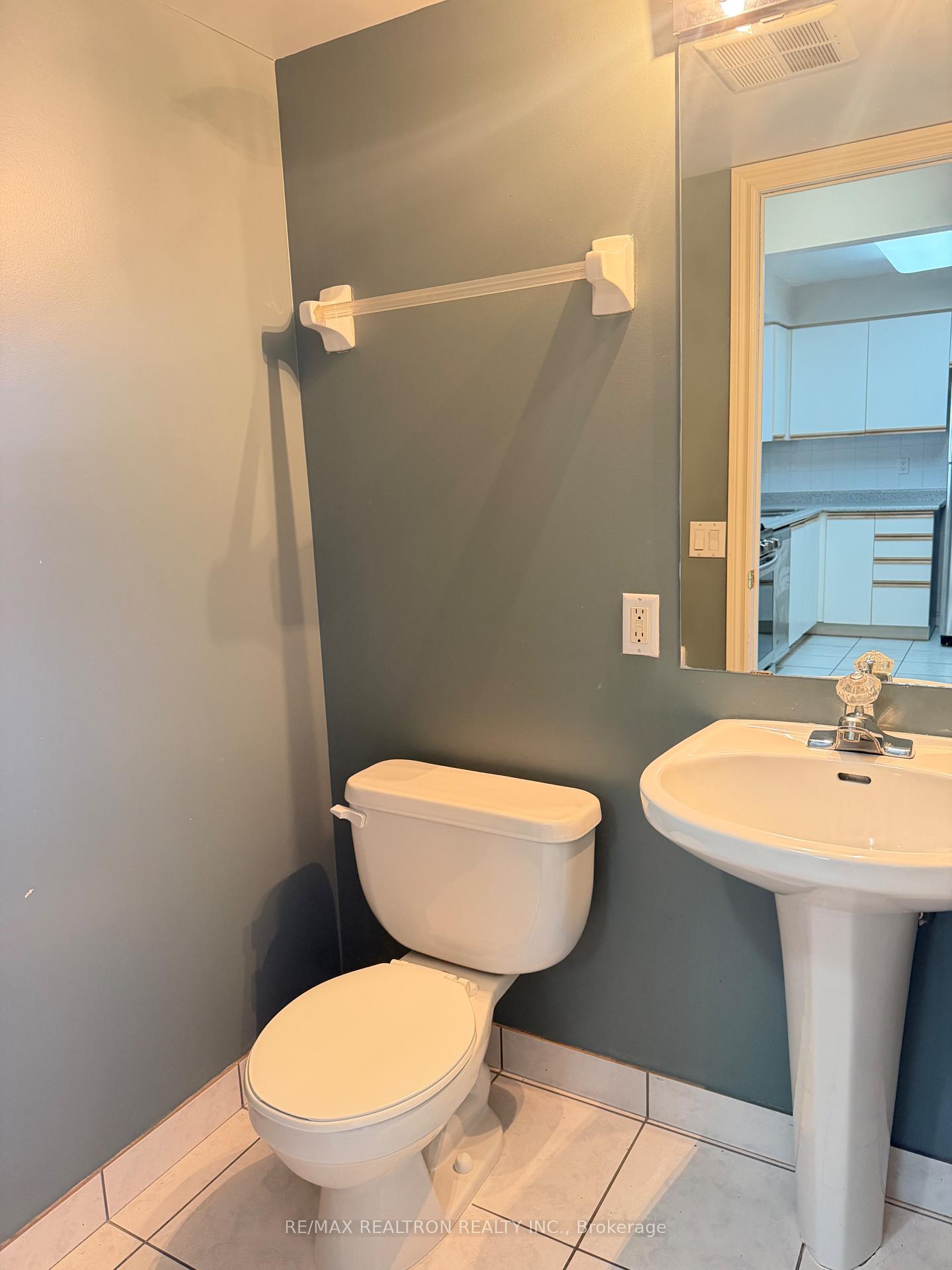 Photo 8 of Unit 2702, 115 Omni Drive, Scarborough, Bendale — HOMEH