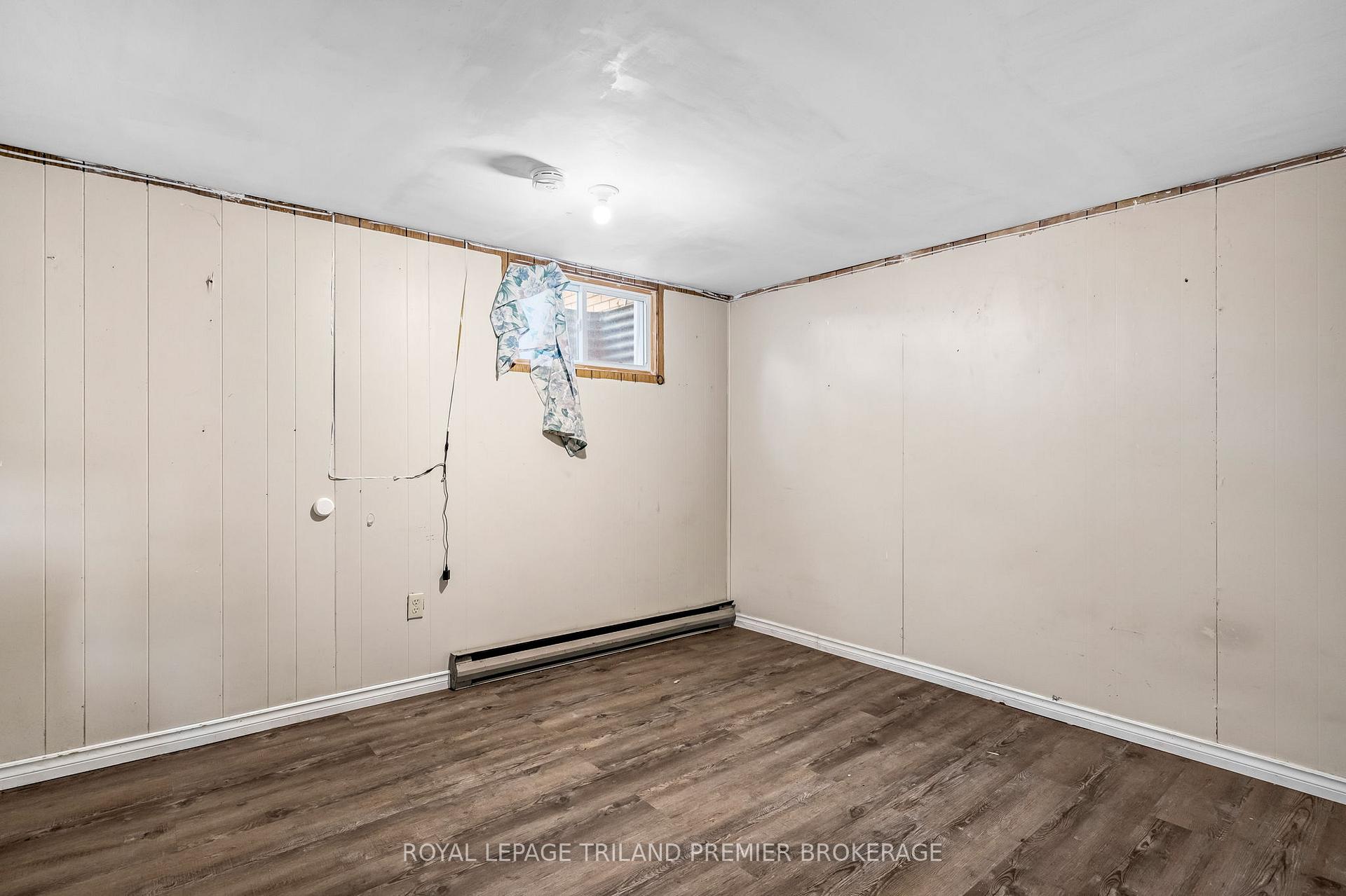 Photo 20 of Unit C, 101 Wellesley Crescent, London, East I — HOMEH