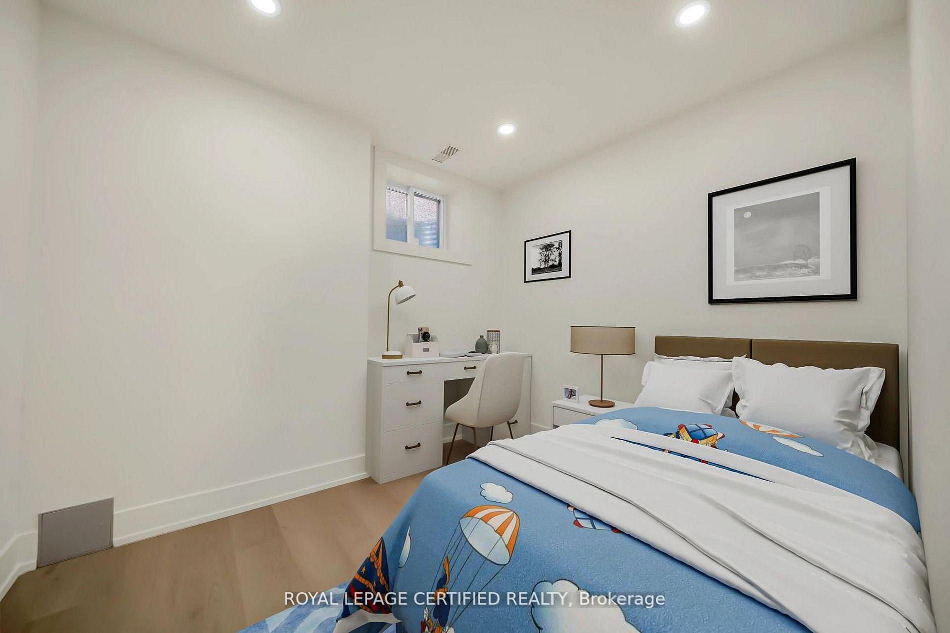 Photo 15 of Unit Lower, 5016 Natkarni Crescent, Mississauga, East Credit — HOMEH