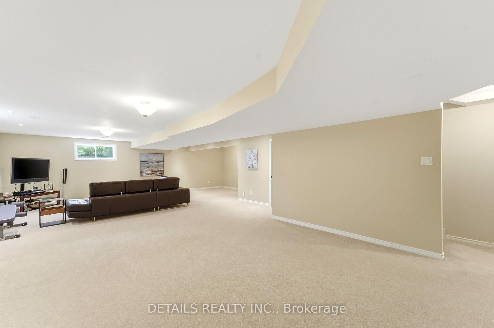 Photo 38 of 293 Huntsville Drive, Ottawa, Kanata - Kanata Lakes/Heritage Hills — HOMEH