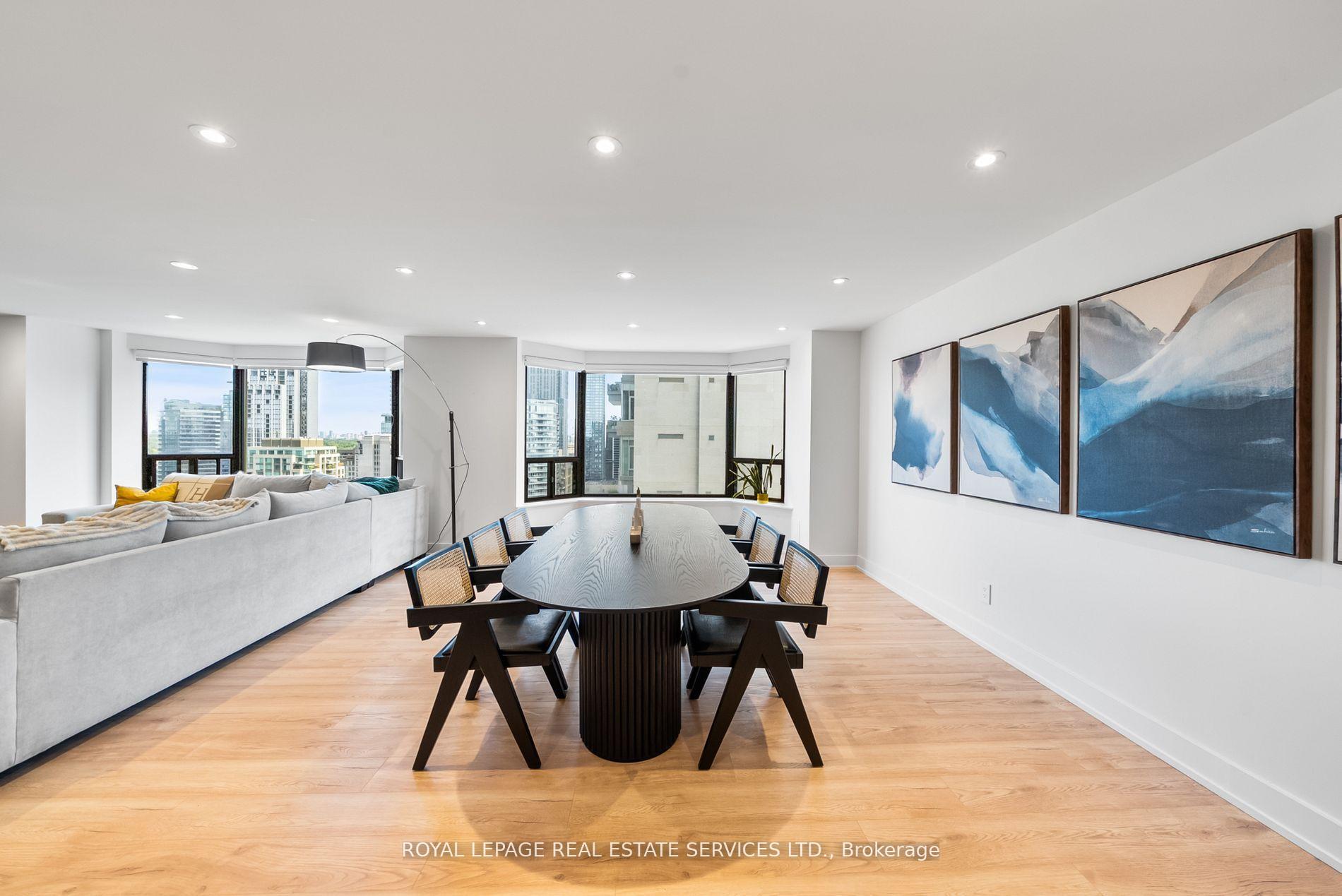 Photo 8 of Unit 2008, 175 Cumberland Street, Toronto, The Annex — HOMEH