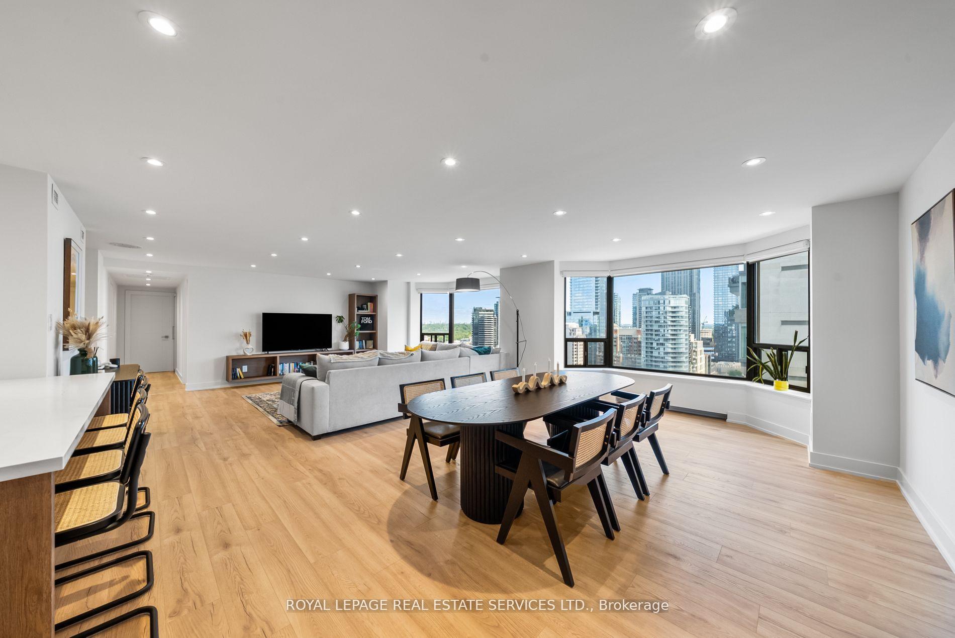 Photo 9 of Unit 2008, 175 Cumberland Street, Toronto, The Annex — HOMEH